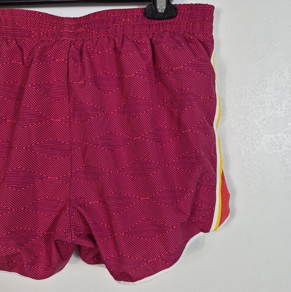 Nike Women's Pink and Red Running Shorts Livestrong Large - Picture 9 of 12